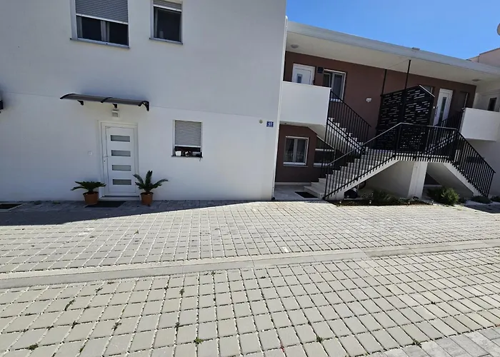 Apartment Marinko
